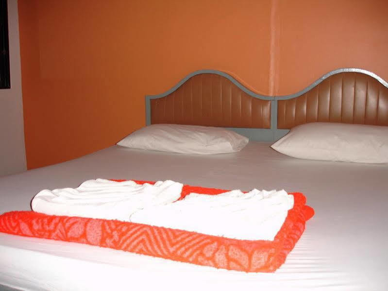 B&B House & Hostel Krabi Ngoại thất bức ảnh